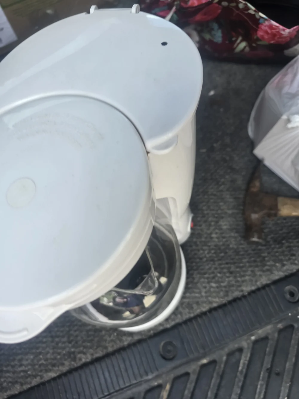 White Drip Coffee Maker - Compact Home Kitchen Brewer